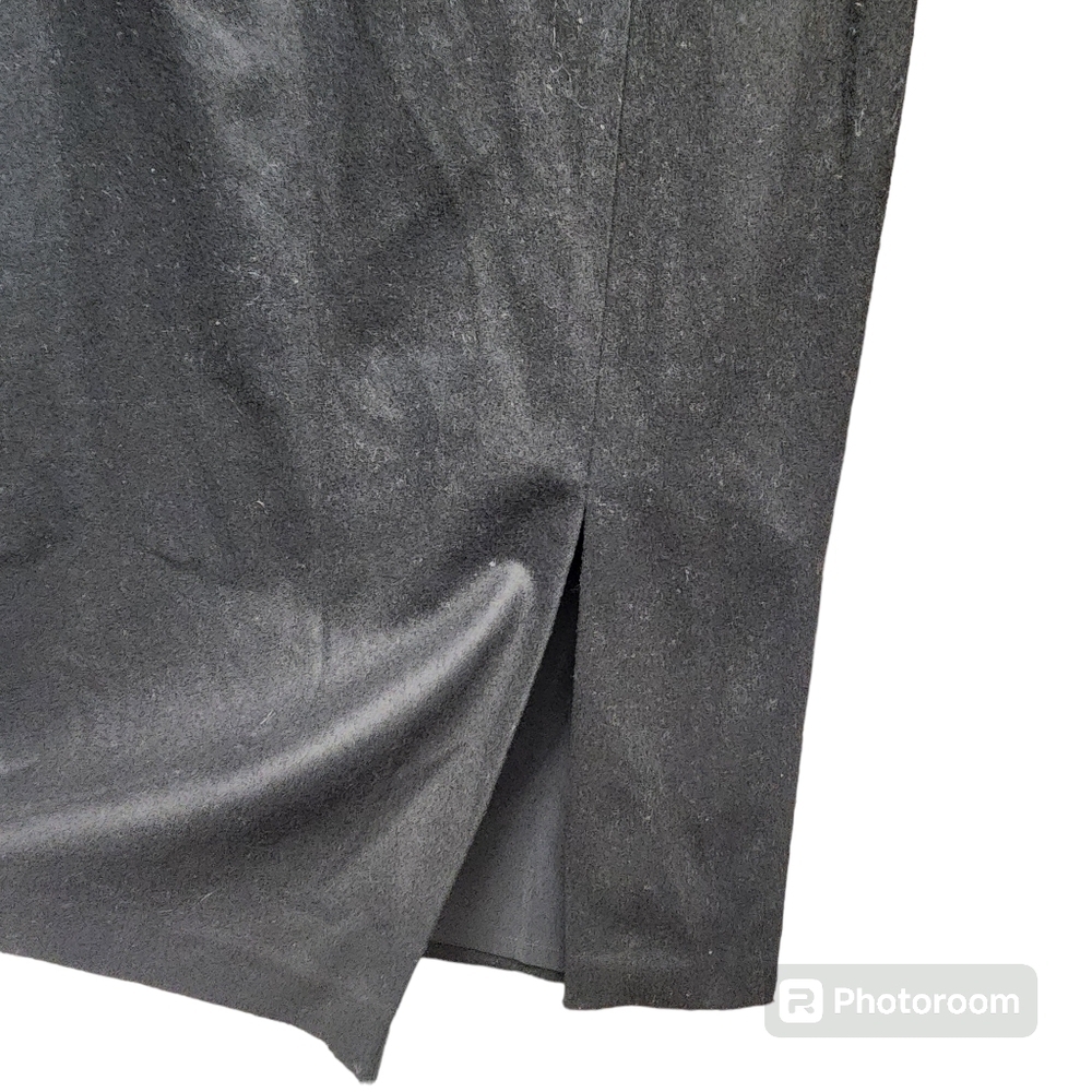 Banana Republic Black Wool Blend Pencil Skirt With Slit Sz. 4 Professional  NWT - Picture 5 of 9